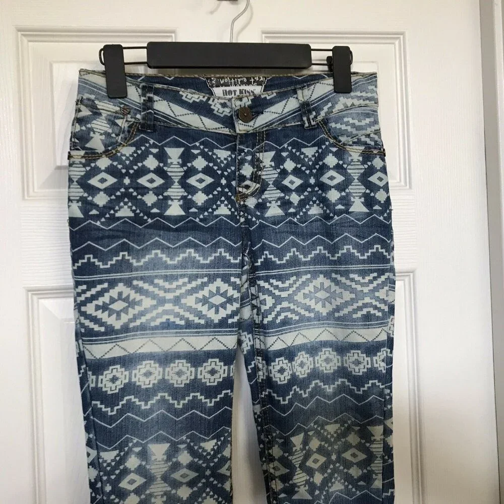 Hot Kiss Skinny Lily Blue White Aztec Pattern Jeans Size 1 Good Worn Condition - Picture 2 of 11